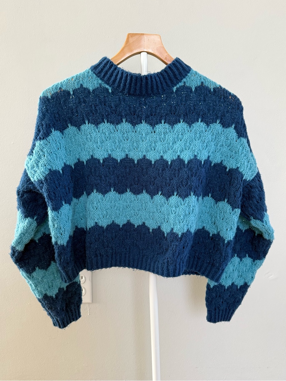 Striped Blue Chunky Knit Sweater | M